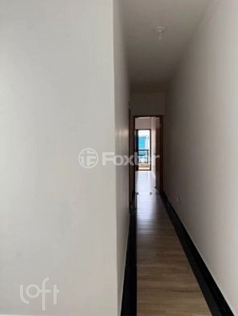 Image 7 - 882725