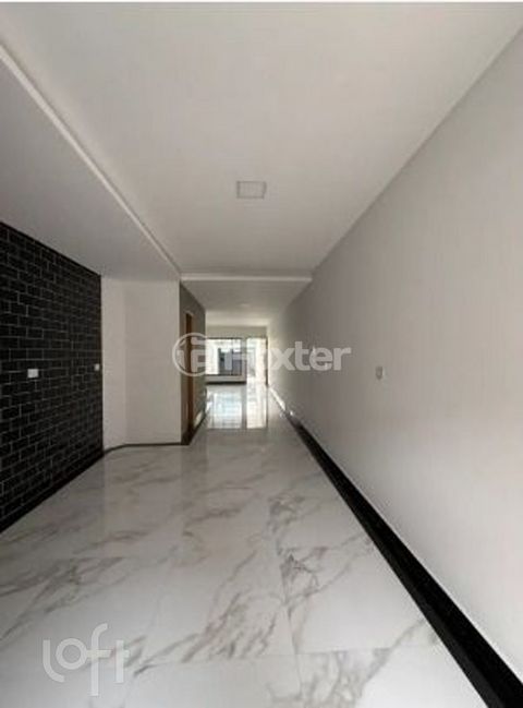 Image 1 - 882725