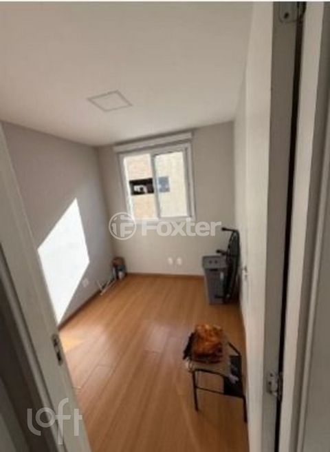 Image 3 - 882727