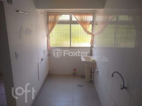 Image 7 - 882754