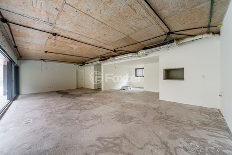 Image 5 - 882758