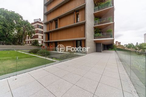 Image 6 - 882758