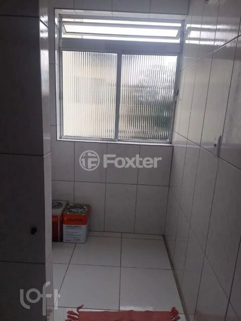 Image 2 - 882802
