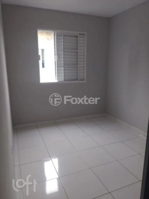 Image 3 - 882802