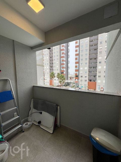Image 15 - 882822