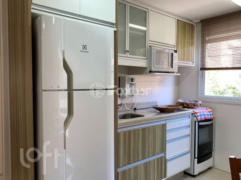 Image 9 - 882876