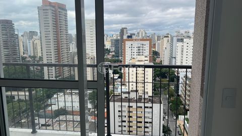Image 1 - 882883