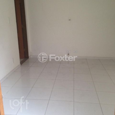 Image 5 - 882962