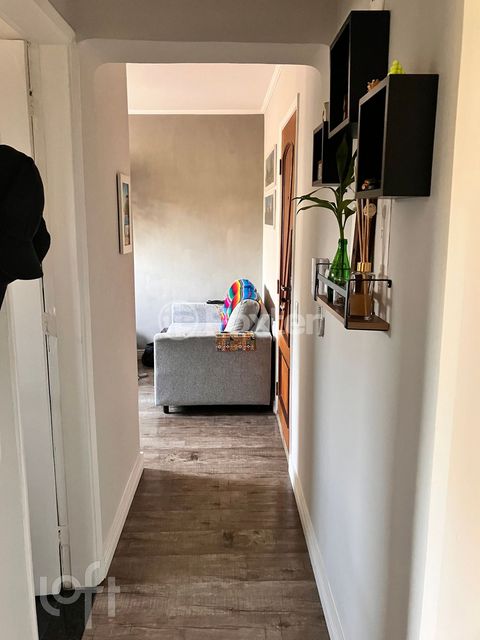 Image 3 - 882986