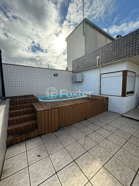 Image 9 - 882998