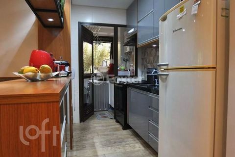 Image 4 - 883017