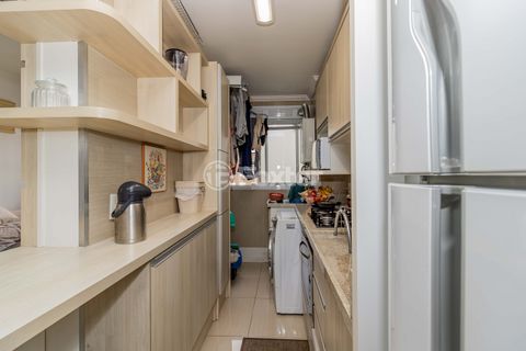 Image 19 - 883039