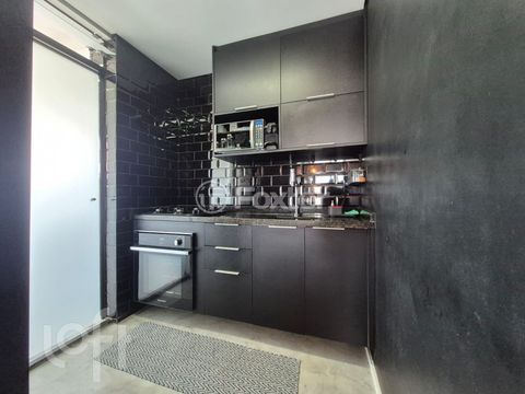Image 7 - 883041