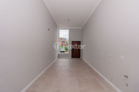 Image 6 - 883069