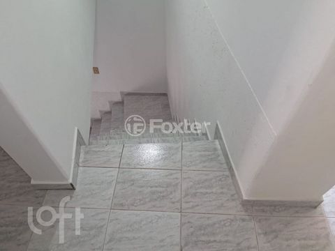 Image 5 - 883145