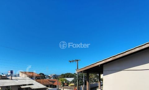 Image 11 - 883163