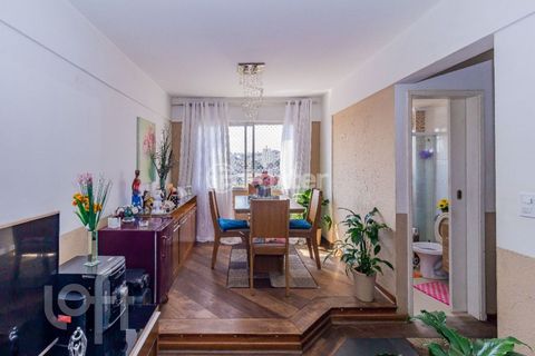 Image 3 - 883170