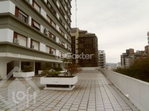 Image 0 - 883173