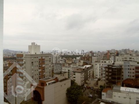 Image 10 - 883173