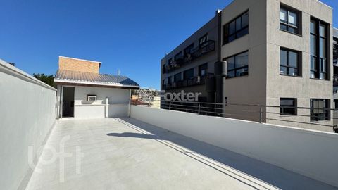 Image 7 - 883235