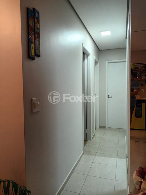 Image 10 - 883238