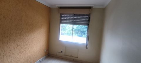 Image 3 - 883264