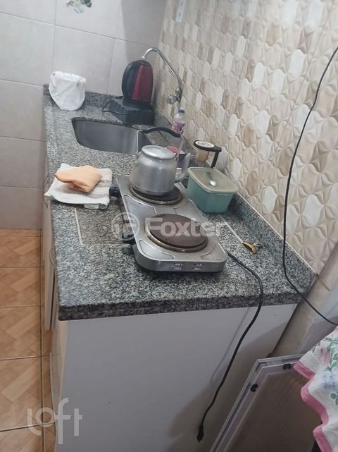 Image 5 - 883281