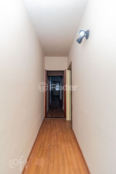 Image 9 - 883289
