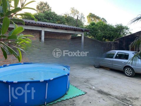 Image 3 - 883295