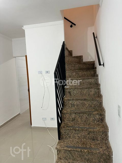 Image 1 - 883301