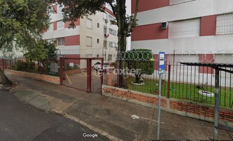 Image 2 - 883304