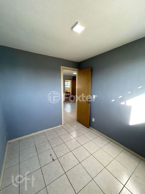 Image 8 - 883306