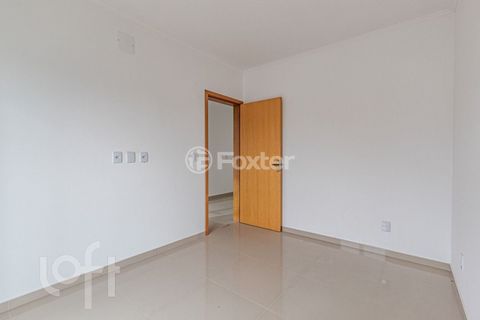 Image 8 - 883338