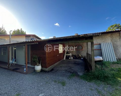Image 4 - 883375