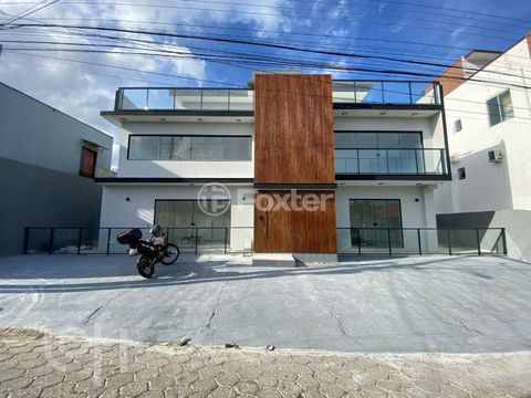 Image 4 - 883377