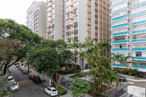 Image 13 - 883389