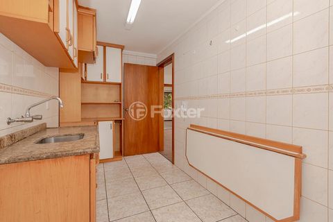 Image 6 - 883402