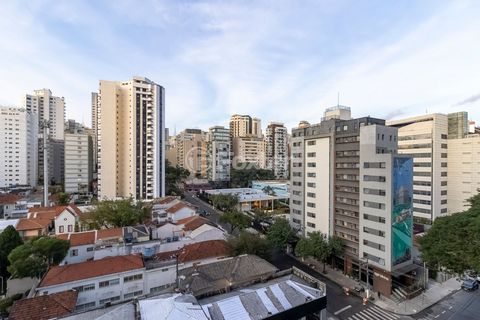 Image 15 - 883426