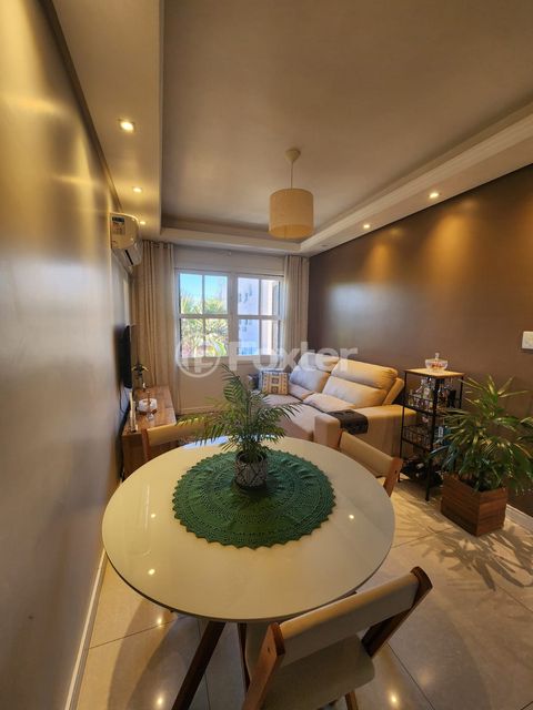 Image 3 - 883429