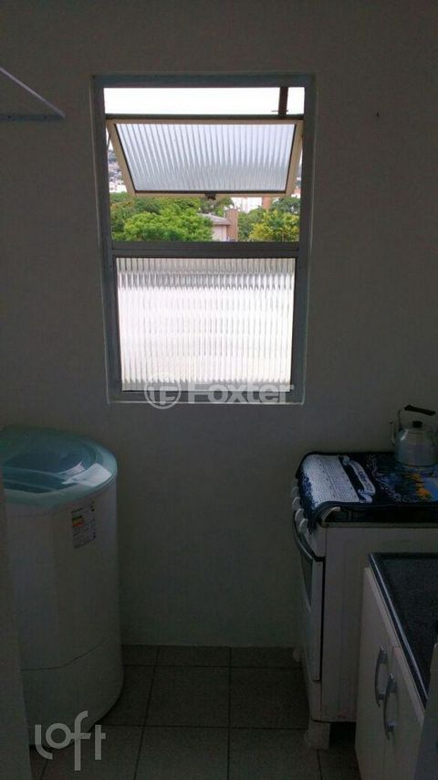 Image 8 - 883451