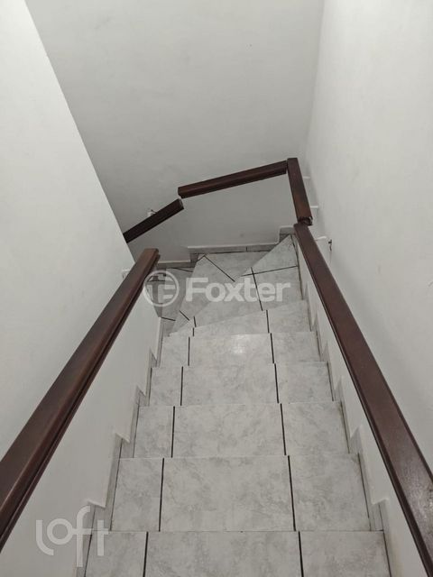 Image 8 - 883458