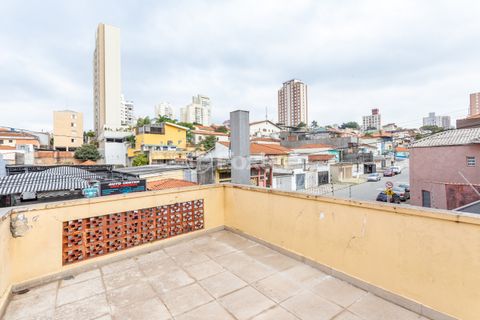 Image 3 - 883469