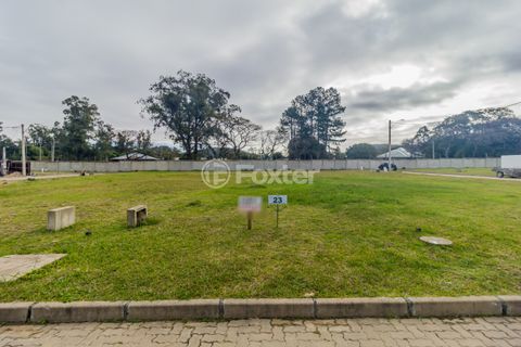 Image 1 - 883476