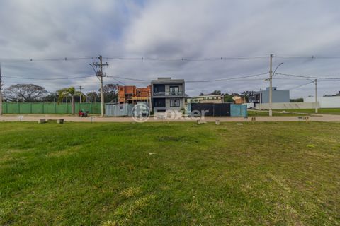 Image 4 - 883476