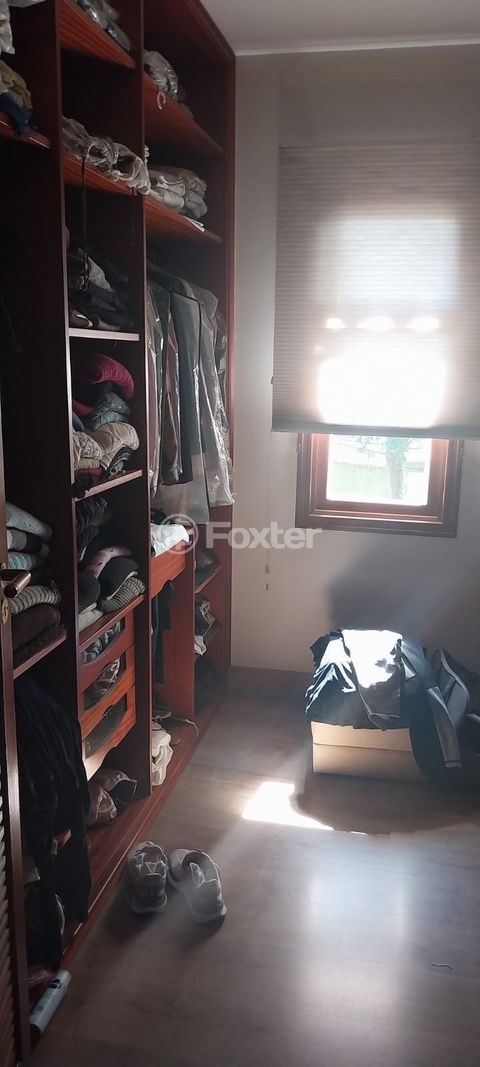 Image 7 - 883482