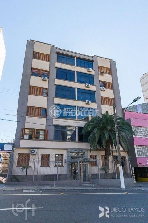 Image 0 - 883523