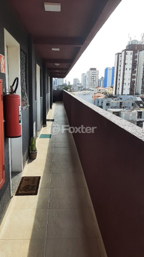 Image 7 - 883532