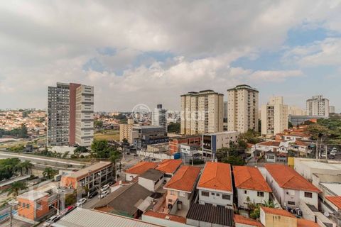 Image 5 - 883543