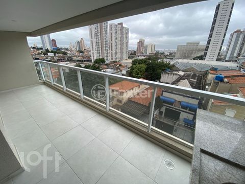 Image 8 - 883579