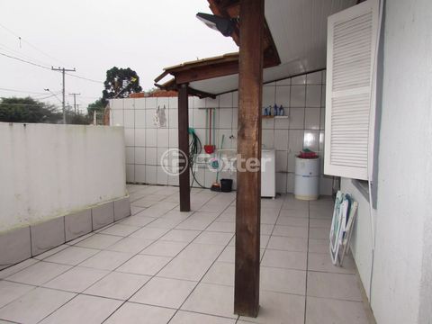 Image 5 - 883580